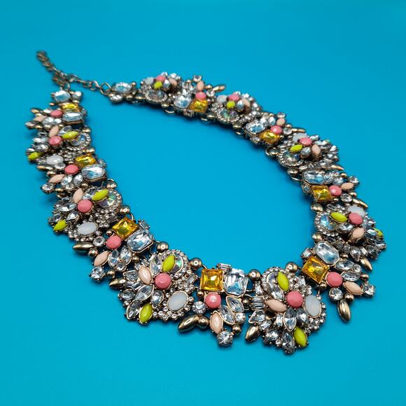 Pastel Clear Rhinestone Collar Necklace, Gold Tone, Link Wide Necklace - Picture 8 of 10